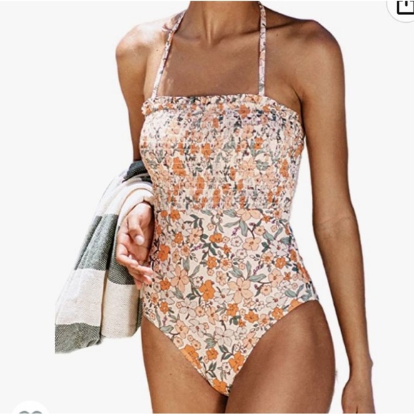 Other - Cupshe Elodie Ditsy Floral Smocked Frill One Piece Swimsuit